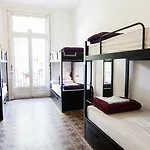 360 Borne אכסניה ברצלונה