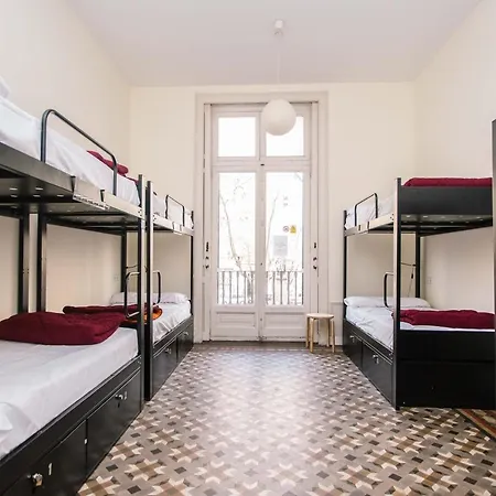 Albergue 360 Borne Barcelona