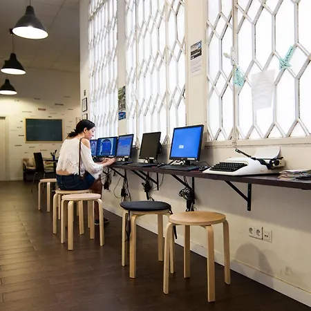 360 Borne אכסניה ברצלונה