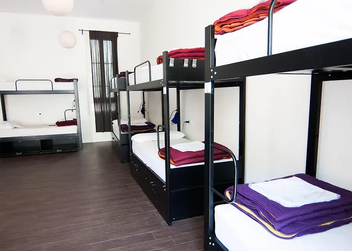 אכסניה 360 Borne *