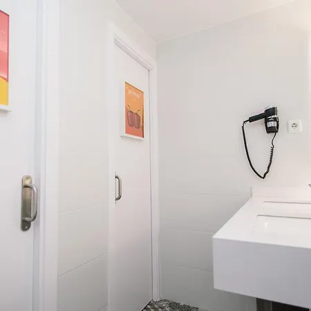 360 Borne Hostal Barcelona