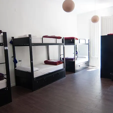 360 Borne Albergue Barcelona